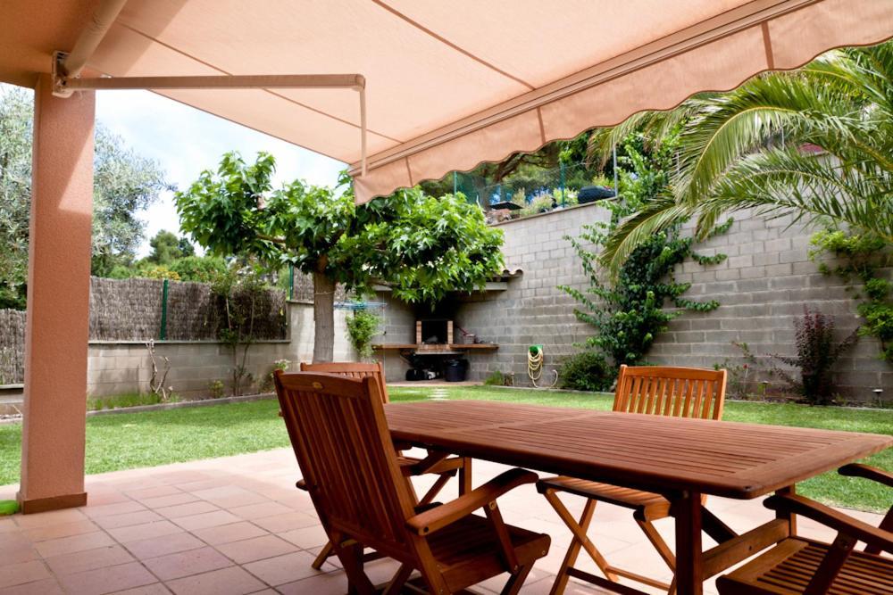 Casa Con Jardin-Wifi Free Villa เลสกาลา ภายนอก รูปภาพ